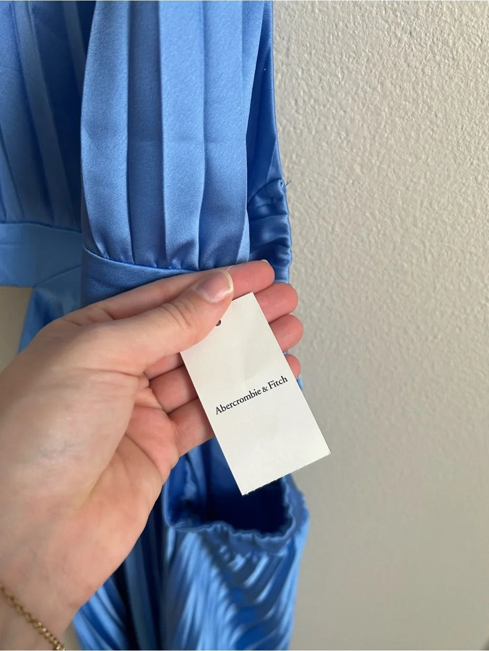 NWT Abercrombie & Fitch Giselle Halter Blue Ombré Pleated Cutout Maxi Dress Sz M